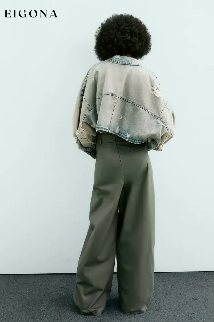 Autumn Women  Collared Worn Looking Washed out Perforated Hole Decoration Denim Short Jacket