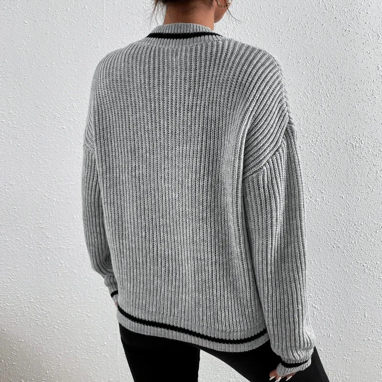 Cozy Winter Cable Knit V-Neck Preppy Sweater