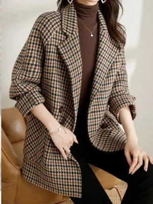 Maeve - Elegant Coat