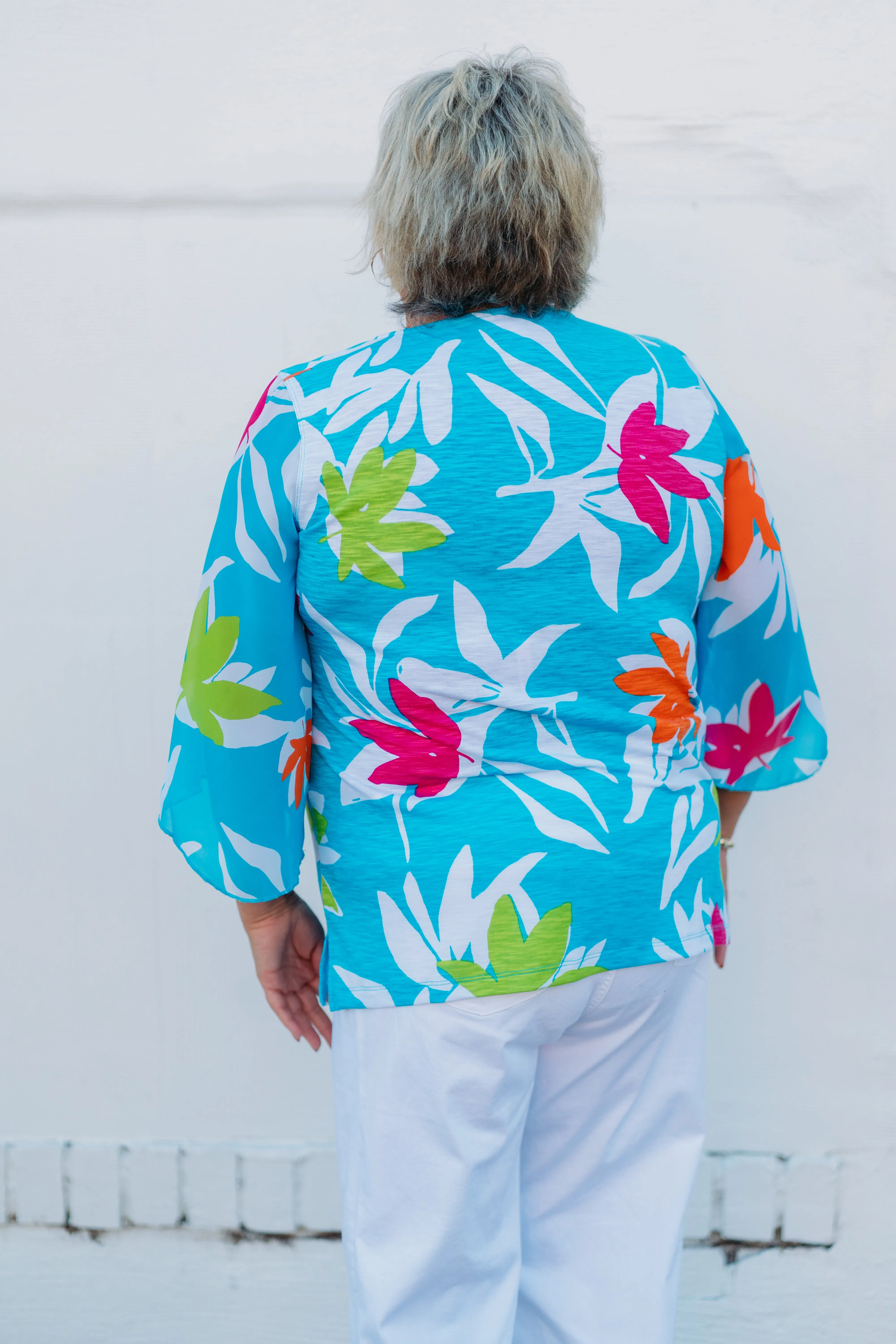 Multiples: (Fiesta) 3/4 Sleeve Scoop Print Pebble Top in Multi M25205TM
