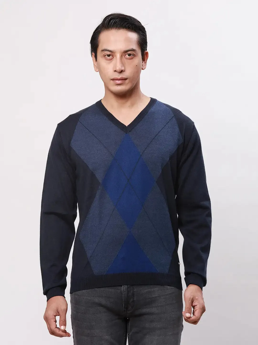 Park Avenue Men Blue Argyle Regular Acrylic Blend Full Sleeve Pullover