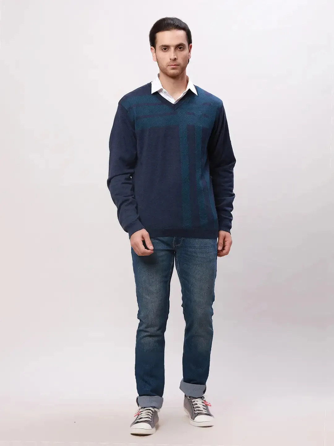 Park Avenue Men Blue Checks Regular Acrylic Blend Full Sleeve Pullover