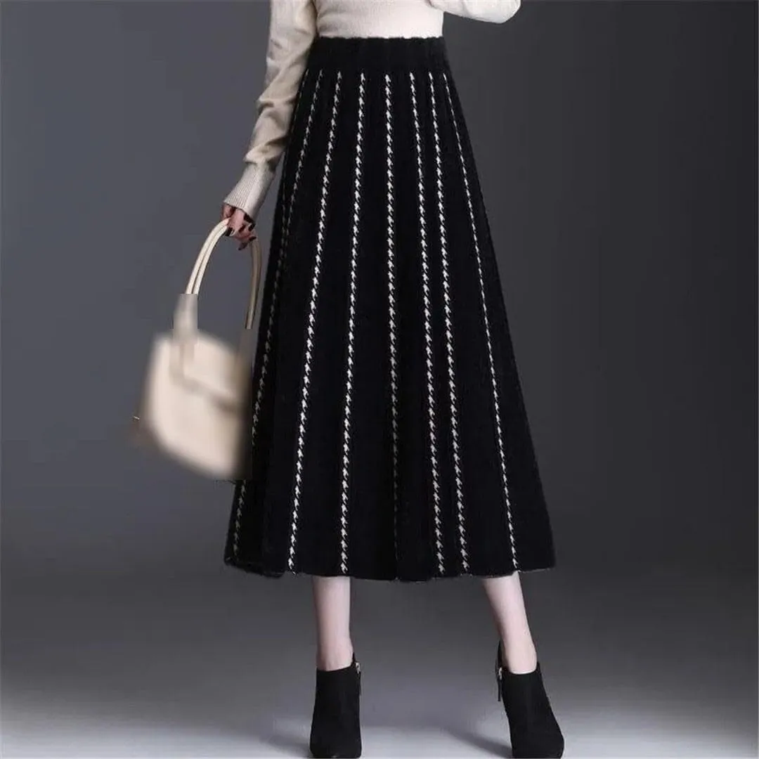 Women's Winter Thick Mink Fleece Pleated Skirt - High Waist Midi Knitted A-Line Skirt for Autumn & Winter