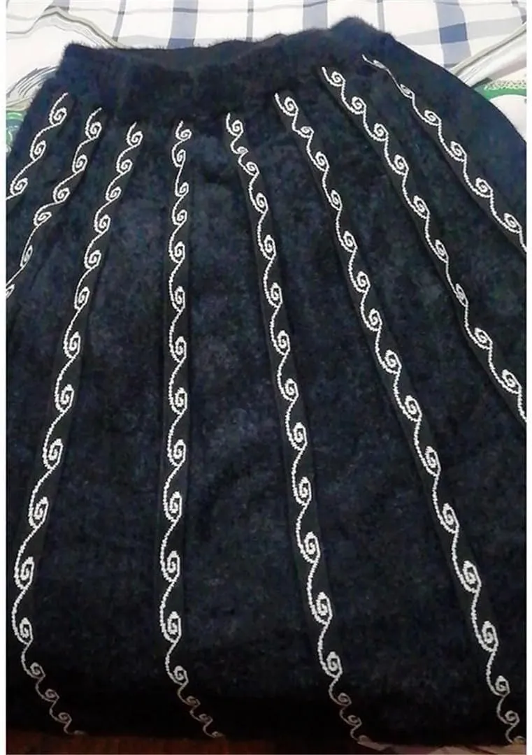 Women's Winter Thick Mink Fleece Pleated Skirt - High Waist Midi Knitted A-Line Skirt for Autumn & Winter